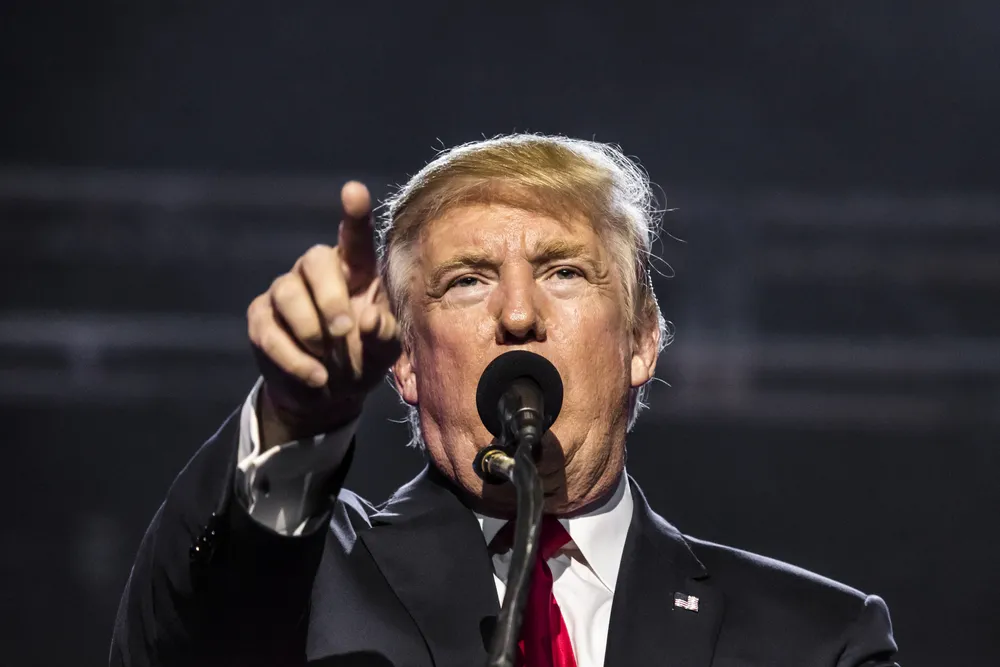 WTO: Amerykańskie cła na chiński import są nielegalne. Trump protestuje