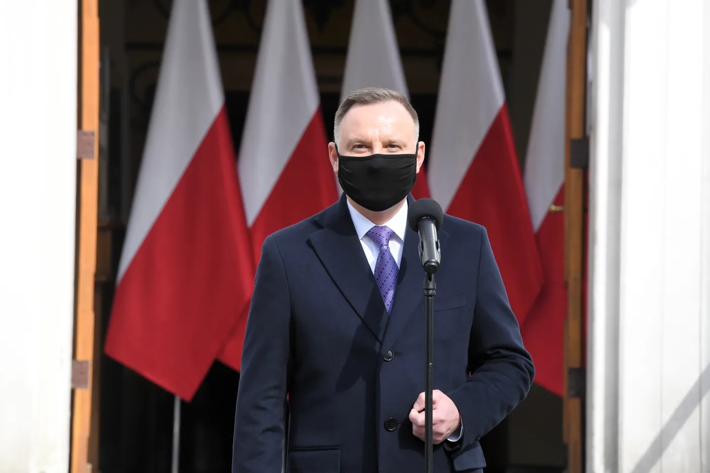 Prezydent Duda: Chorzy na COVID-19 mają zapewnione bezpieczeństwo w szpitalach