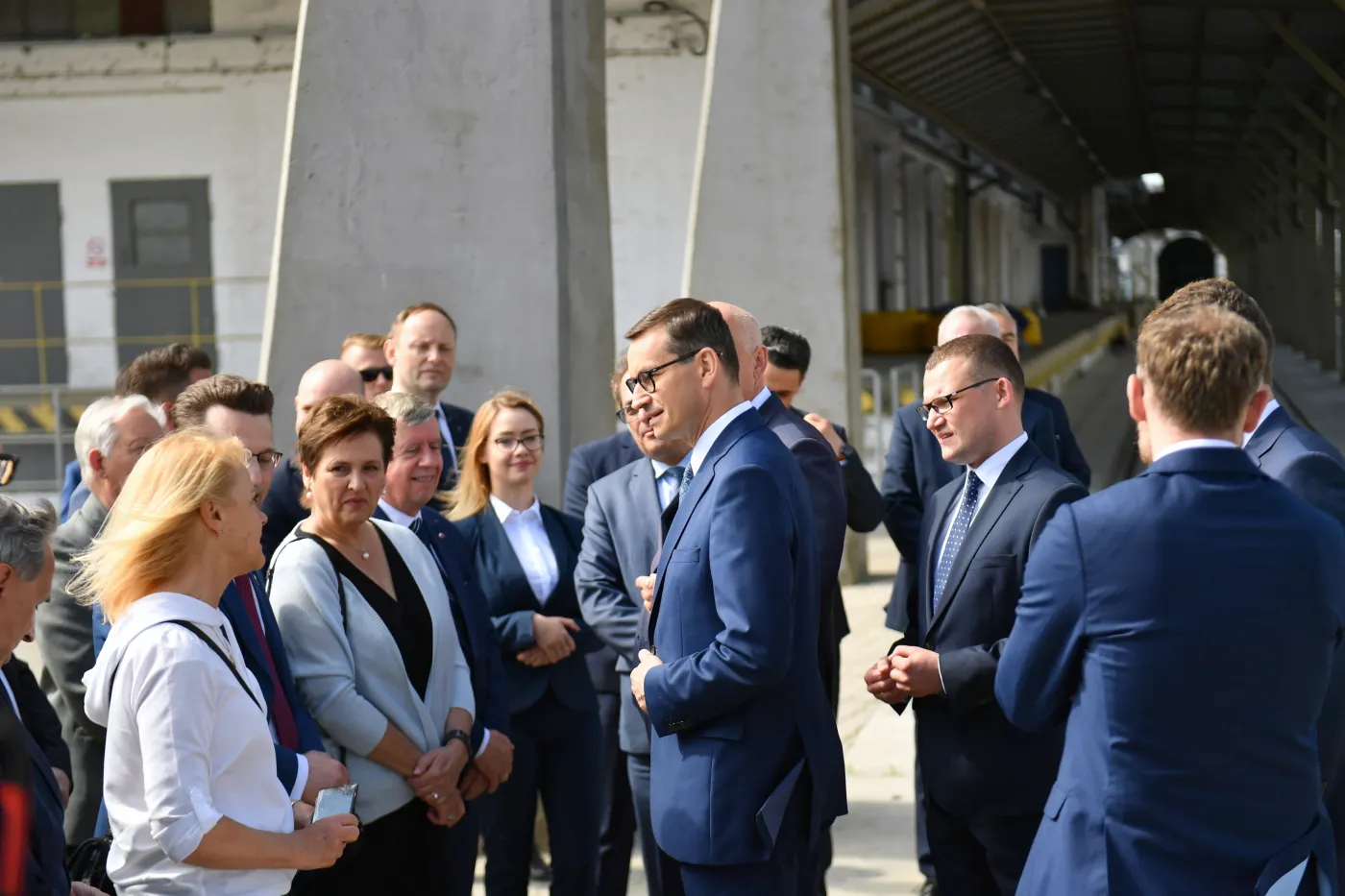Morawiecki: Setki milionów złotych z Polskiego Ładu na rozbudowę sieci gazowej