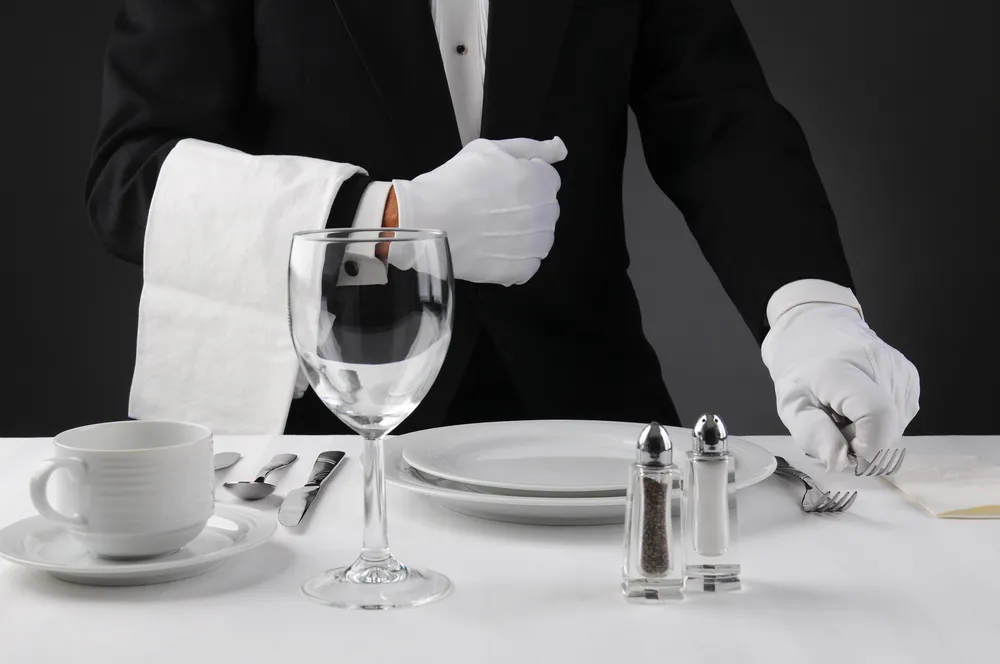 Robot w roli kelnera. Odpowiedź na braki kadrowe w branży gastronomicznej?