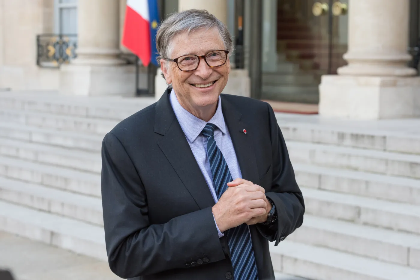 Bill Gates: Odporność zbiorowa po przejściu fali omikrona może przemienić covid w chorobę sezonową