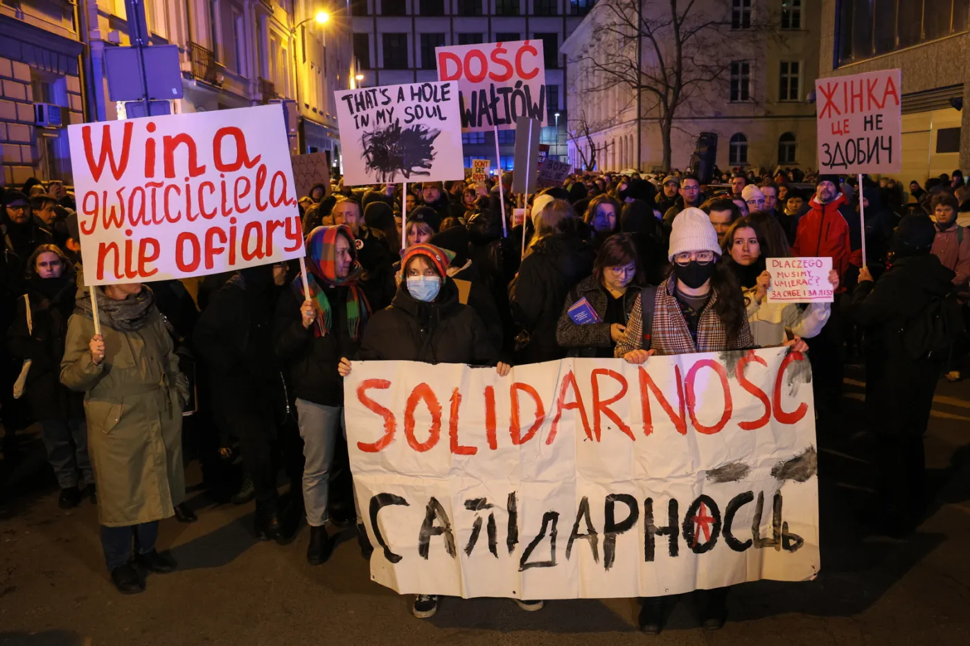 "Miała na imię Liza". Tysiące ludzi przeszły przez Warszawę w marszu milczenia