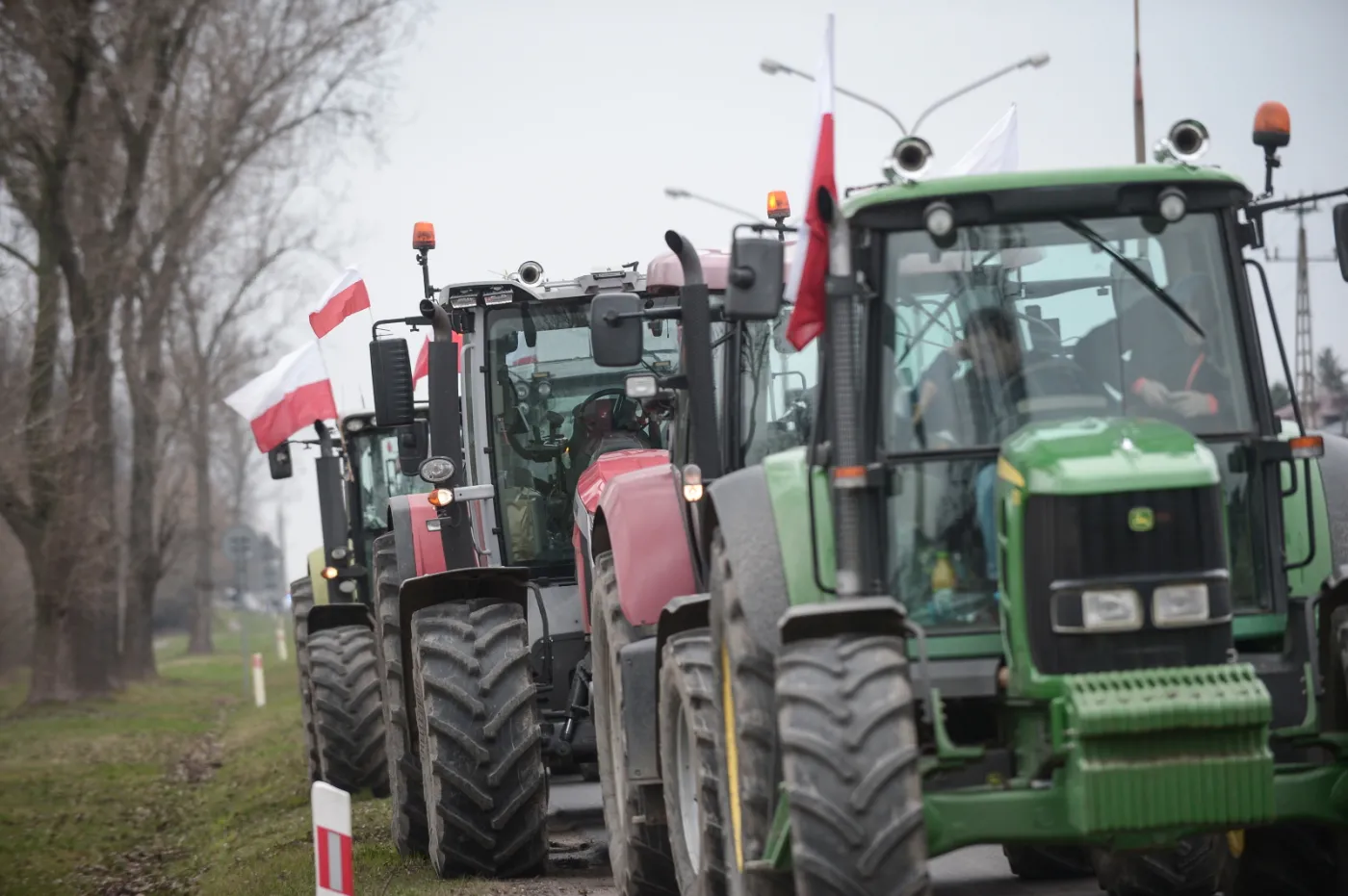 Z powodu protestu rolników zablokowana jest droga krajowa nr 22 w Chojnicach