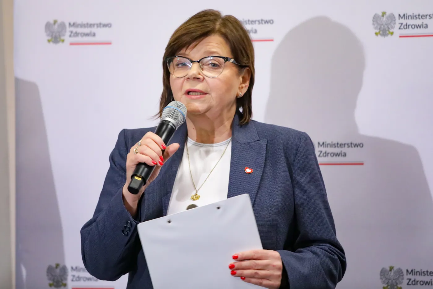 Leszczyna: potrzebujemy poważnej i szerokiej debaty o aborcji
