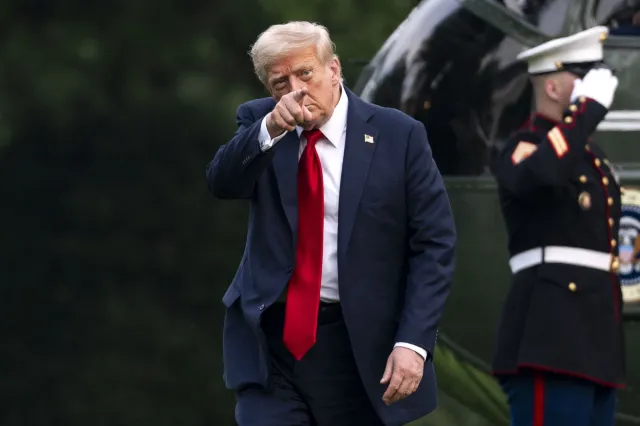 Trump znów trzęsie rynkami. Ceny ropy rosną, a to przemówienie może zmienić wszystko