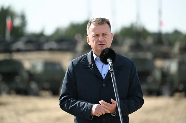 Szef MON: Nagrody finansowe dla żołnierzy, którzy ewakuują Polaków z Izraela
