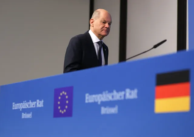 Scholz: UE podejmie niezbędne decyzje, aby zapewnić Ukrainie stabilność