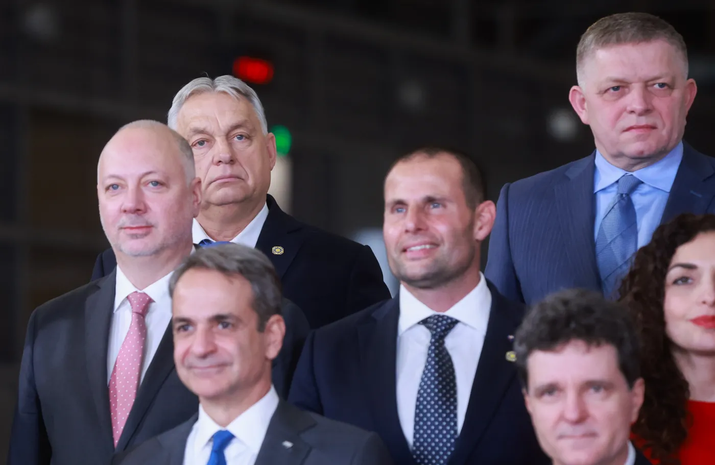 wojna w Ukrainie pomoca dla Ukrainy pożayczka reparacyjna dla Ukrainy Unia Europejska