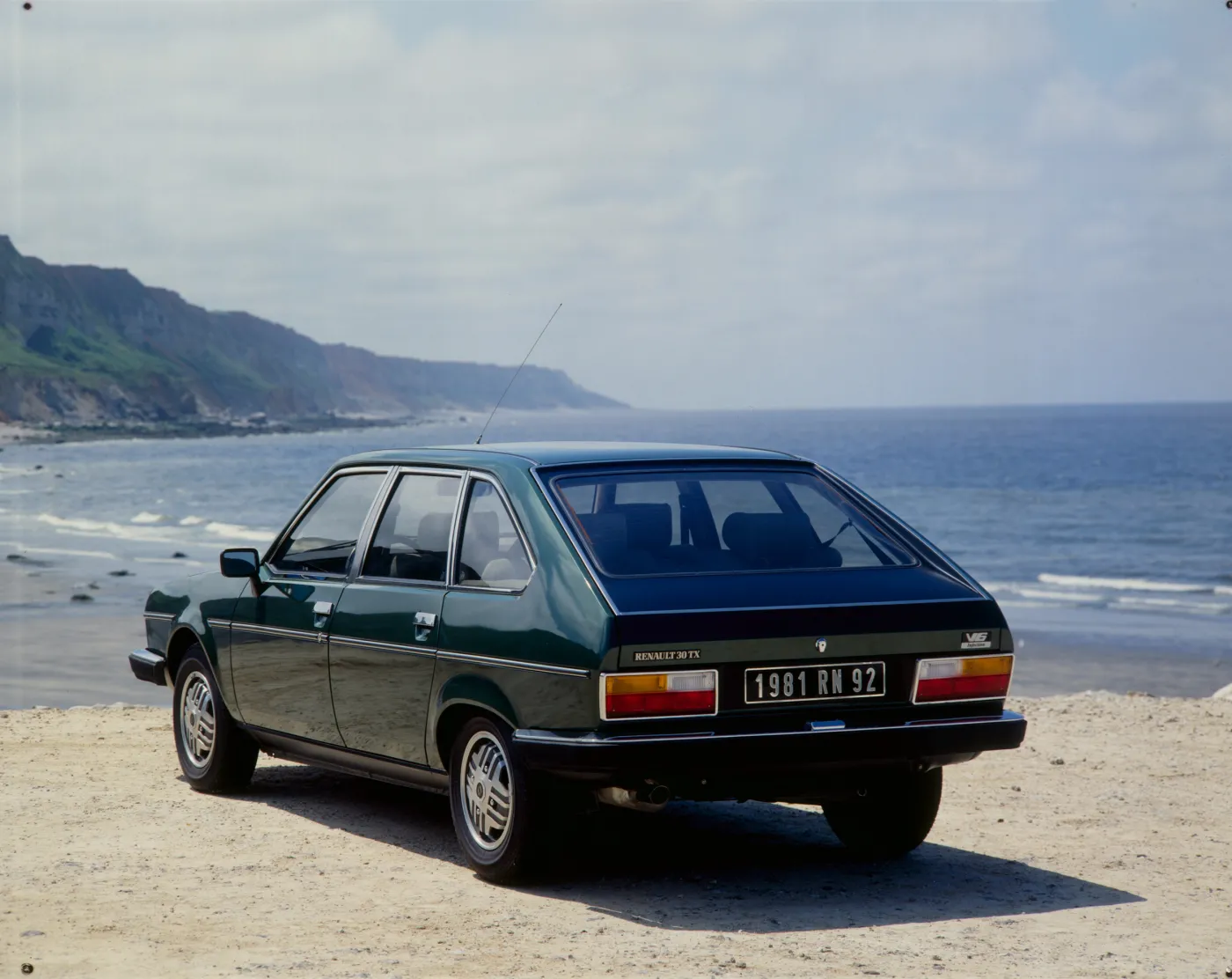 r30_tx_1980_r_298105.jpg