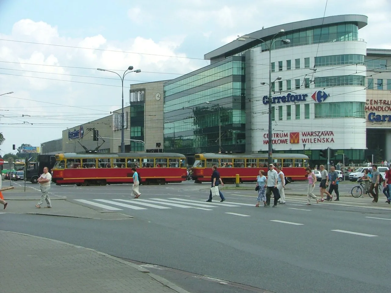 Opóźni się konkurs na dotacje na centra usług