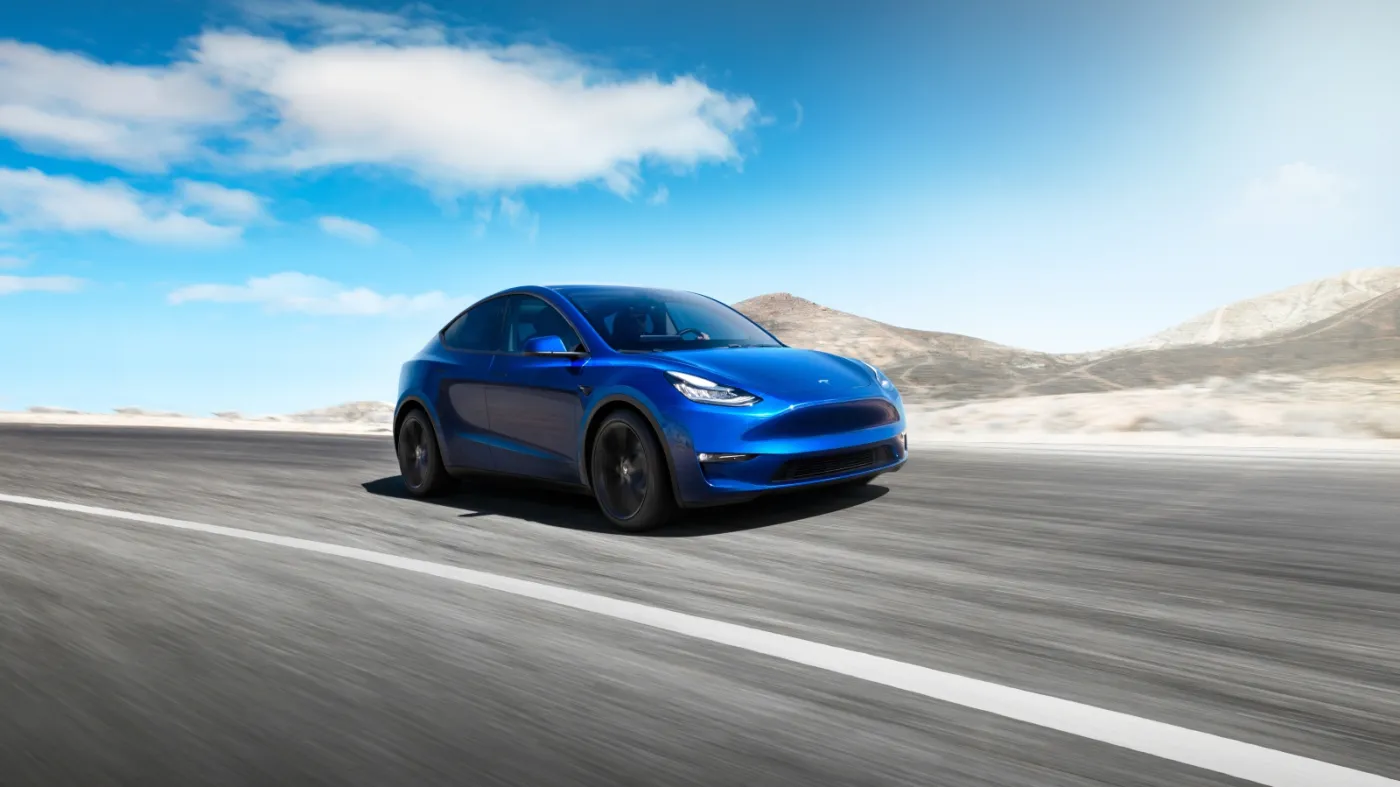 4174285-tesla-model-y.jpg