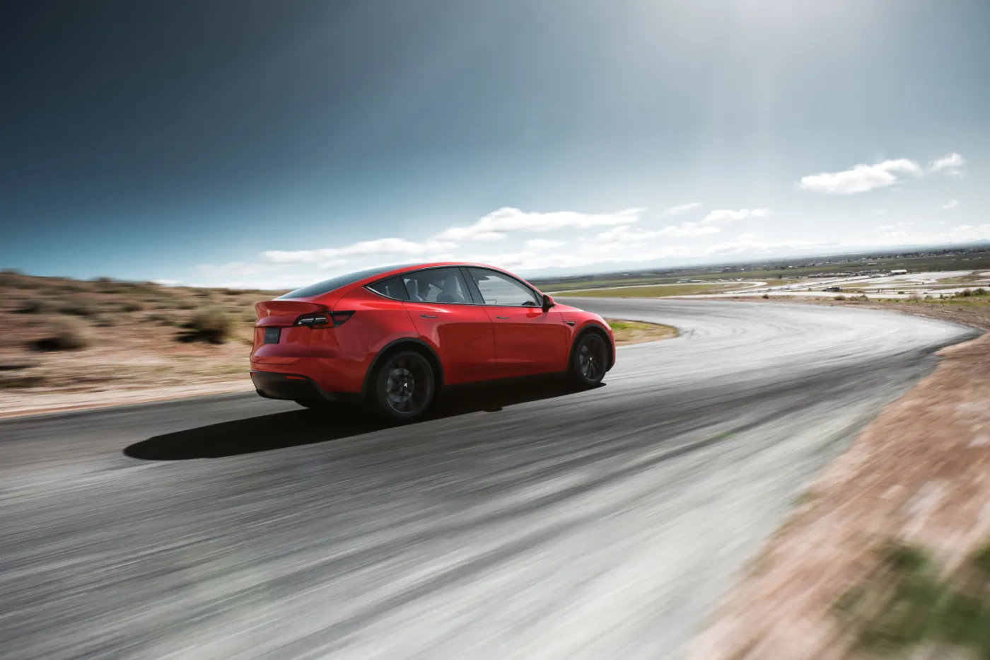 4174301-tesla-model-y.jpg