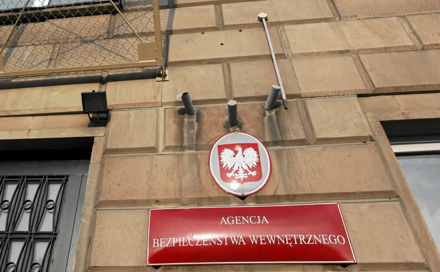 Raport ABW: Najpoważniejsze wyzwania w sferze bezpieczeństwa wiążą się z agresywną polityką Rosji
