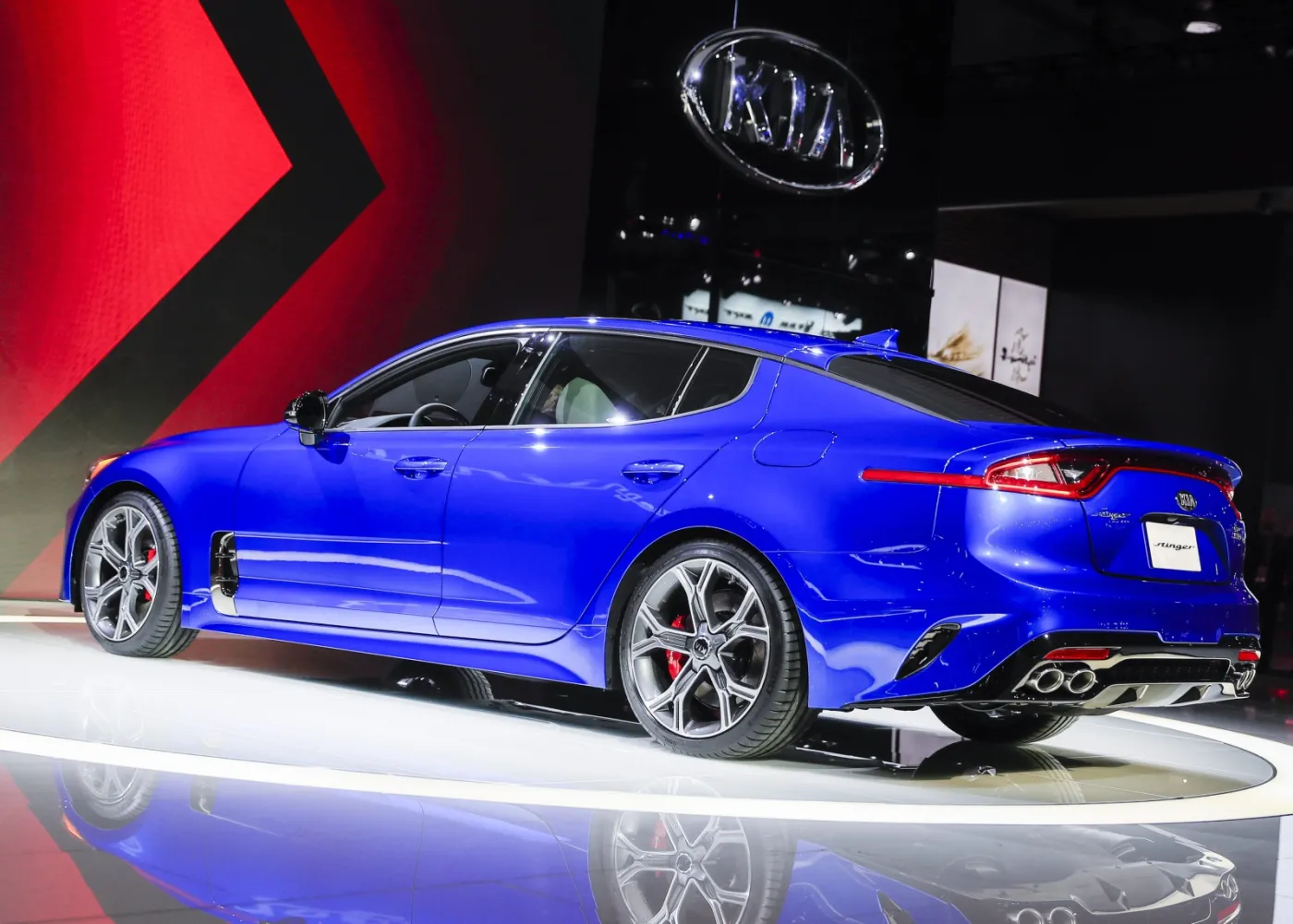 2779891-kia-stinger.jpg