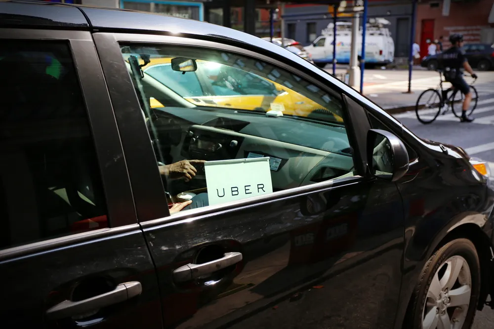 Uber podbija polski rynek. Jego pochód może zatrzymać... fiskus