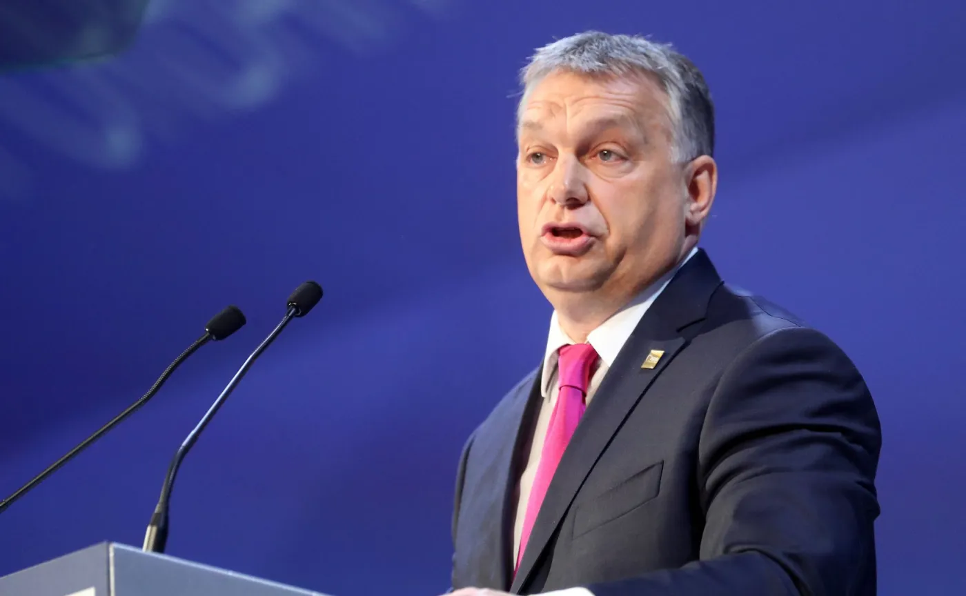 Szef MSZ Austrii chwali Orbana za zamknięcie granicy UE