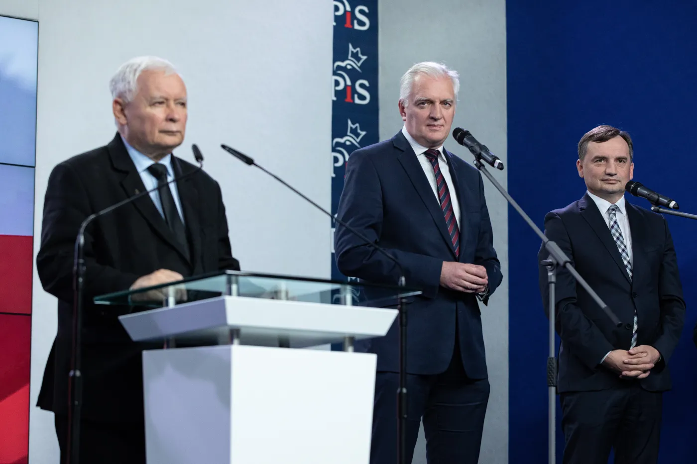 Koalicja transakcyjna. PiS zabezpiecza tyły