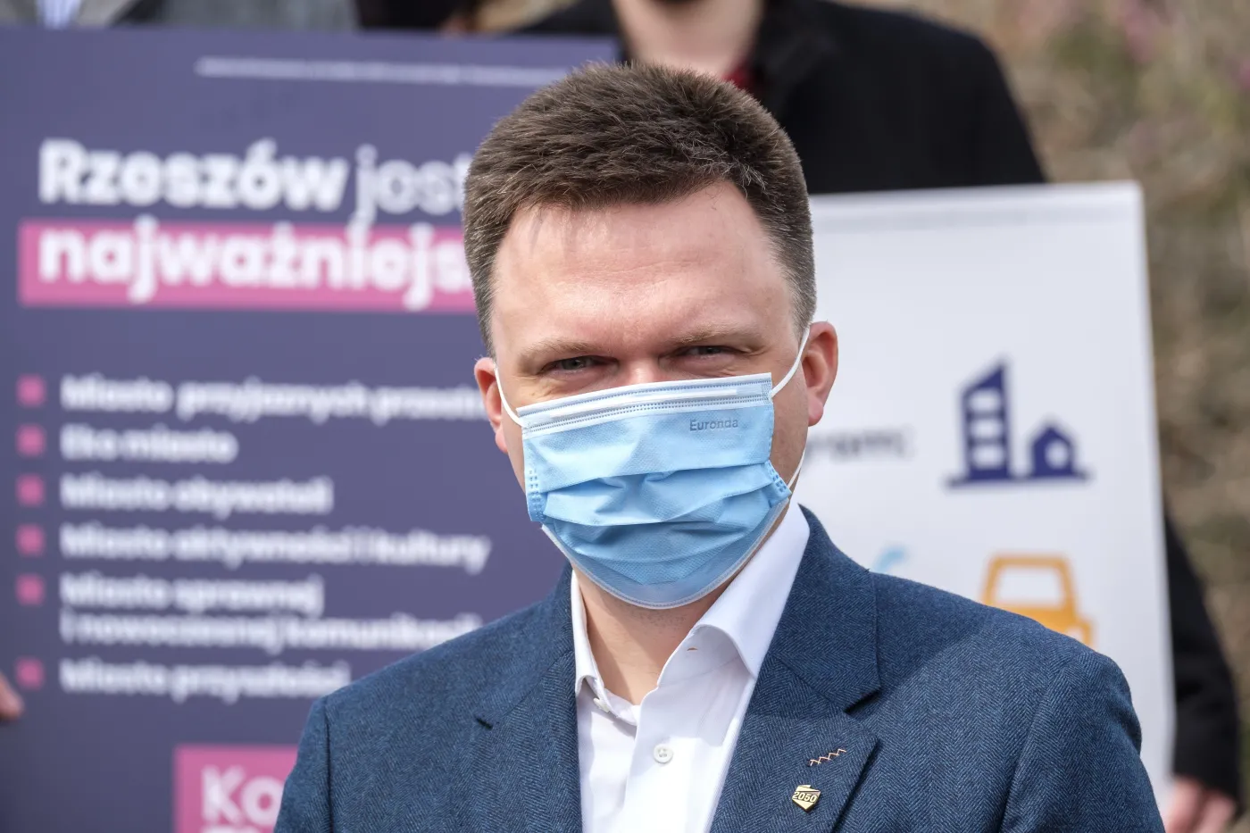 PiS wygrywa, rośnie przewaga Hołowni nas Koalicją Obywatelską [NAJNOWSZY SONDAŻ]