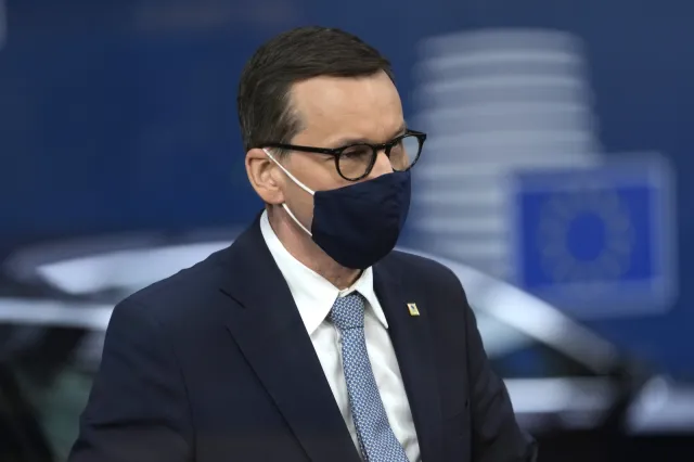 Opinia NIK o wyborach kopertowych: Prawnicy informowali Morawieckiego, że grozi mu Trybunał Stanu