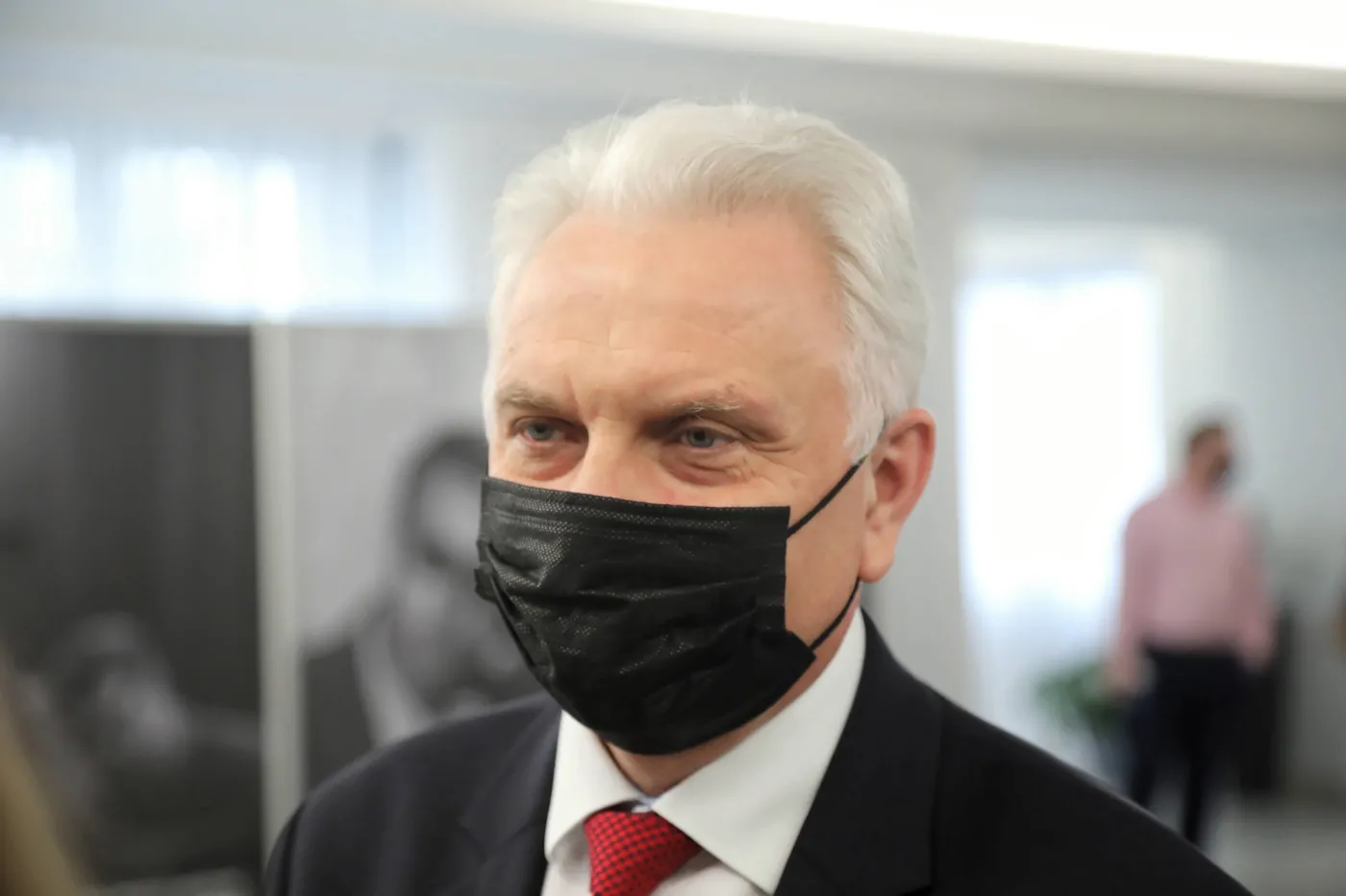 Kraska: Do Polski będą mogli wjechać tylko zaszczepieni, ozdrowieńcy lub osoby, które wykonały test