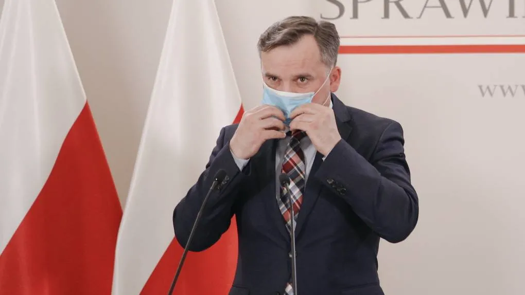 Lądowanie samolotu w Mińsku. Ziobro polecił wszcząć śledztwo w tej sprawie