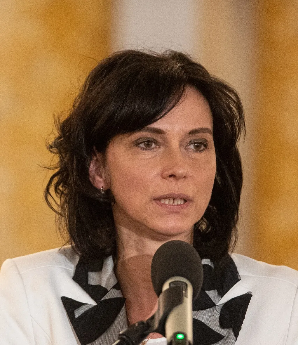 Dalkowska: Nieruchomości pod elektroniczny młotek [WYWIAD]