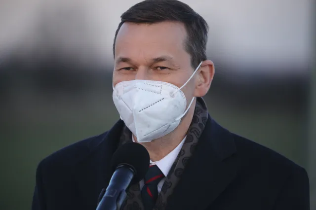 Będzie decyzja rządu o lockdownie. Rada Medyczna wskazała premierowi, co należy zamknąć