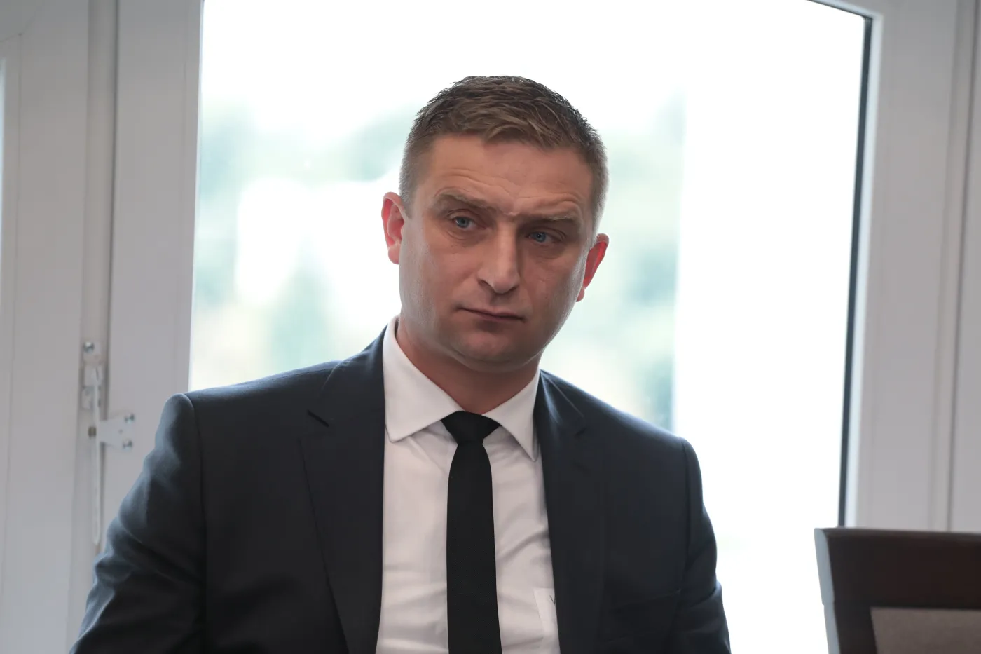 Bąkiewicz zapowiedział pozwy wobec polityków i dziennikarzy