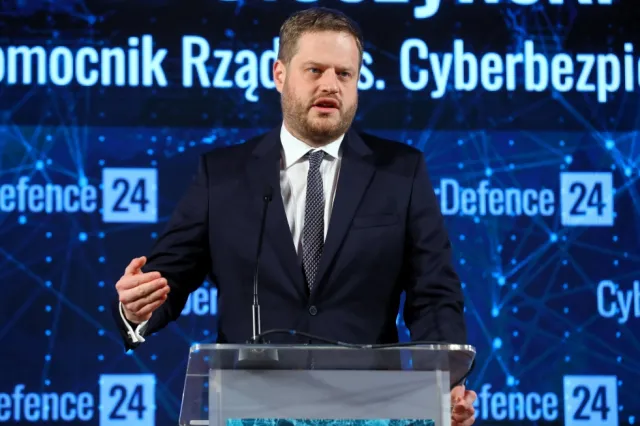 Cieszyński: Ustawa o KSC nie jest przeciwko żadnej firmie czy państwu [WYWIAD]