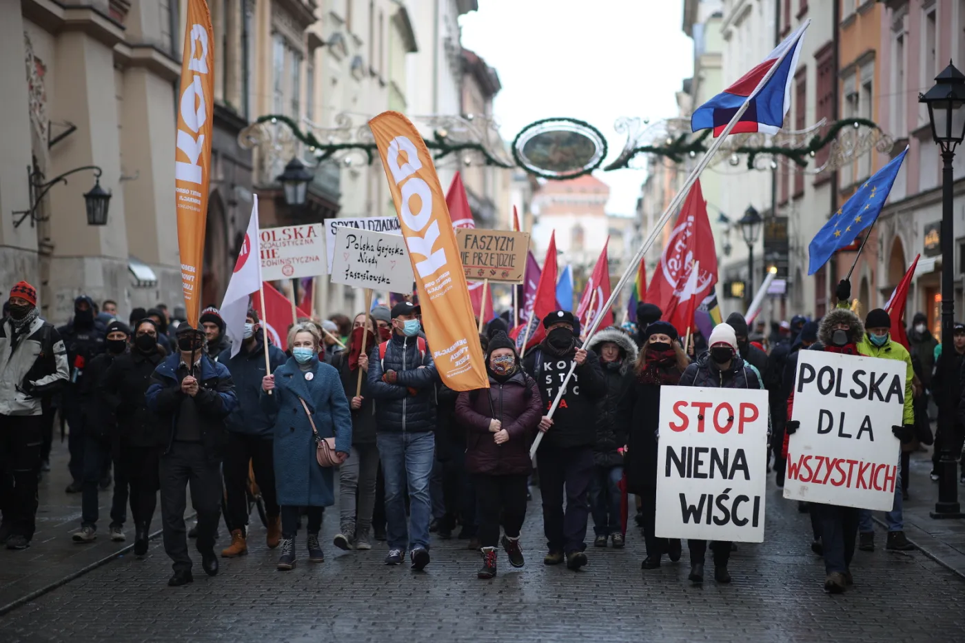 Manifestacja przeciwko nowelizacji ustawy o radiofonii i telewizji. Kraków, 19.12.2021