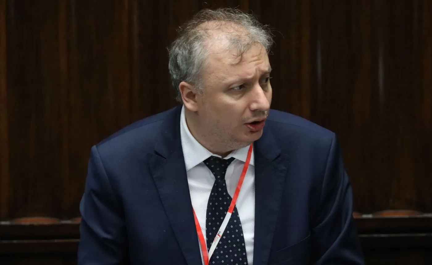 Skuza: Samorządy nie muszą nikogo o nic prosić [WYWIAD]
