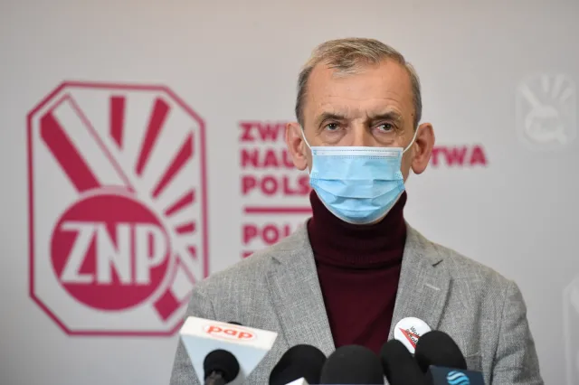 ZNP złoży doniesienie do prokuratury. Chodzi o maile pochodzące rzekomo ze skrzynki Michała Dworczyka