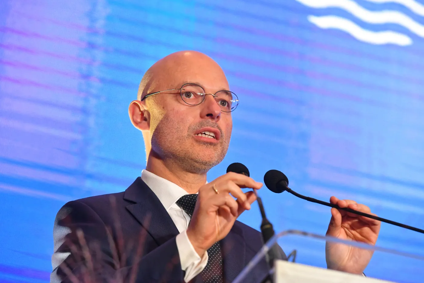 Kurtyka: Przepisy dotyczące odbiorców wrażliwych zaczną obowiązywać od 2022 r.