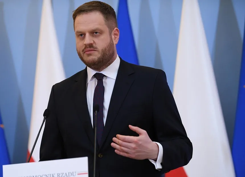 Cieszyński: Rozpoznanie bojem nowego e-dowodu [WYWIAD]
