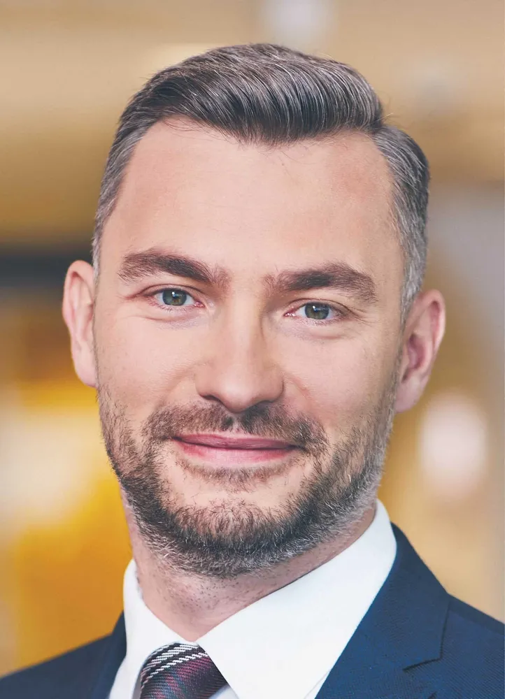 Mariusz Chudy, partner PwC, odpowiadzialny za tworzenie i wdrażanie dla klientów w Polsce i Europie Środkowo-Wschodniej (CEE) strategii cyfrowych opartych o chmurę obliczeniową