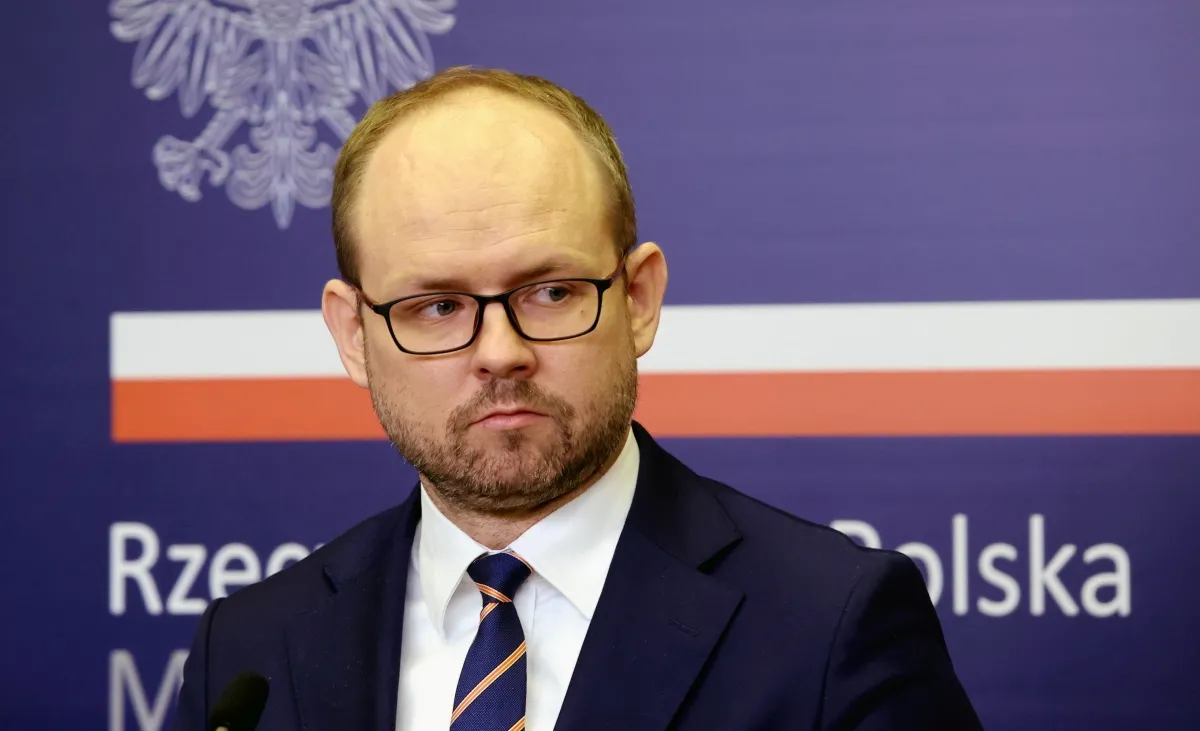 Przydacz: Sankcje na Rosję powinny być dużo szersze
