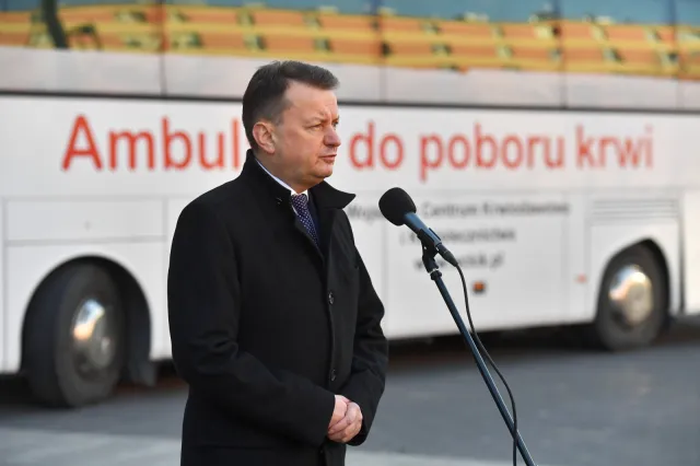 Błaszczak: Ustawa o obronie ojczyzny wejdzie w życie szybciej