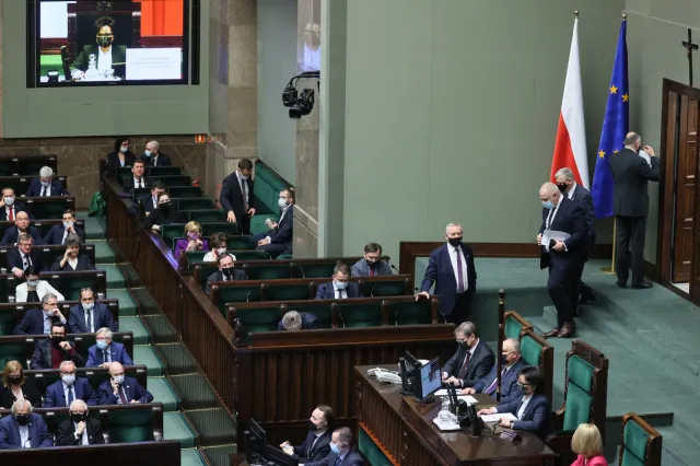 Specustawa ukraińska uchwalona w Sejmie bez przepisu o "bezkarności ". Czeka na podpis prezydenta