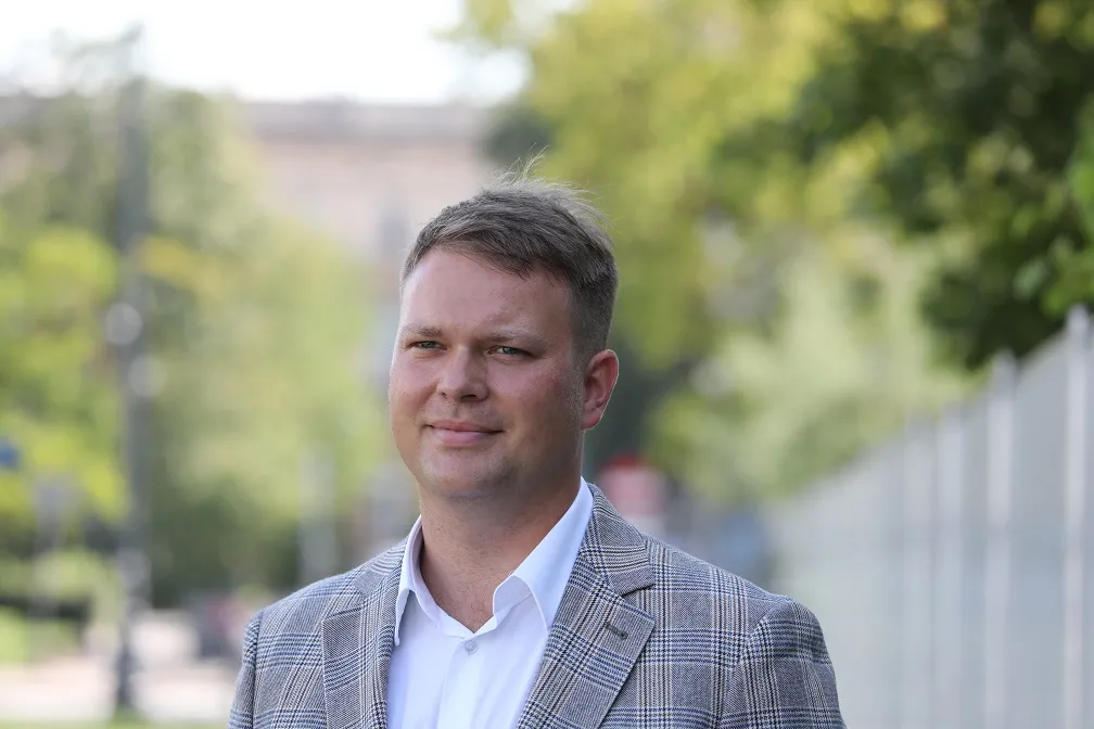 Prezes spółki Pałac Saski: Strach przed odważnymi decyzjami nie sprzyja rozwojowi [WYWIAD]