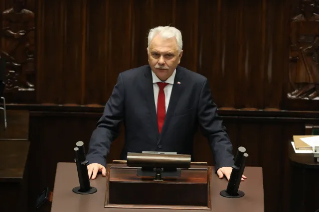 Odmowa aborcji zgwałconej 14-latce. Kraska: Przyglądamy się tej sytuacji, analizujemy ją