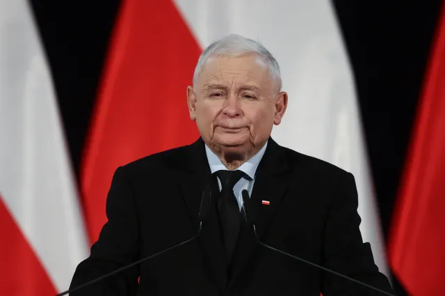 Co dalej z wakacjami kredytowymi? Deklaracja Kaczyńskiego