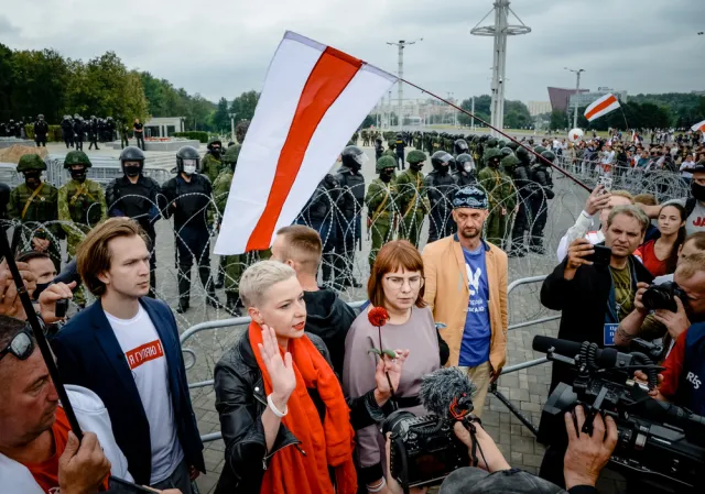 Białoruska opozycjonistka Kalesnikawa przewieziona z kolonii karnej do szpitala. Jej stan się poprawia