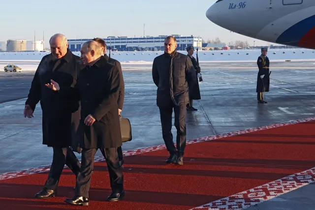 Kto naprawdę zarządza Białorusią?