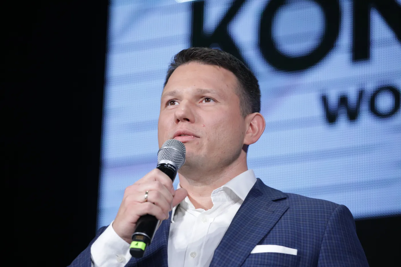 Mentzen dostał zaproszenie od premiera na rozmowy nt. nowego rządu. "Nie mam o czym rozmawiać z Morawieckim"