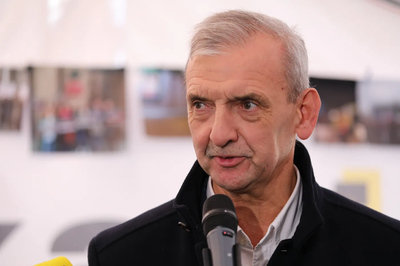 Prezes ZNP: Ministrem może być każdy, ale nie każdy potrafi nauczyć fizyki, chemii czy matematyki [WYWIAD]