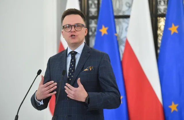 Hołownia: Złożymy projekt Trzeciej Drogi ws. aborcji