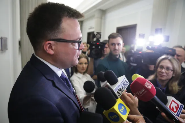 Trzecia Droga złożyła w Sejmie projekt ustawy ws. aborcji. Politycy planują też referendum