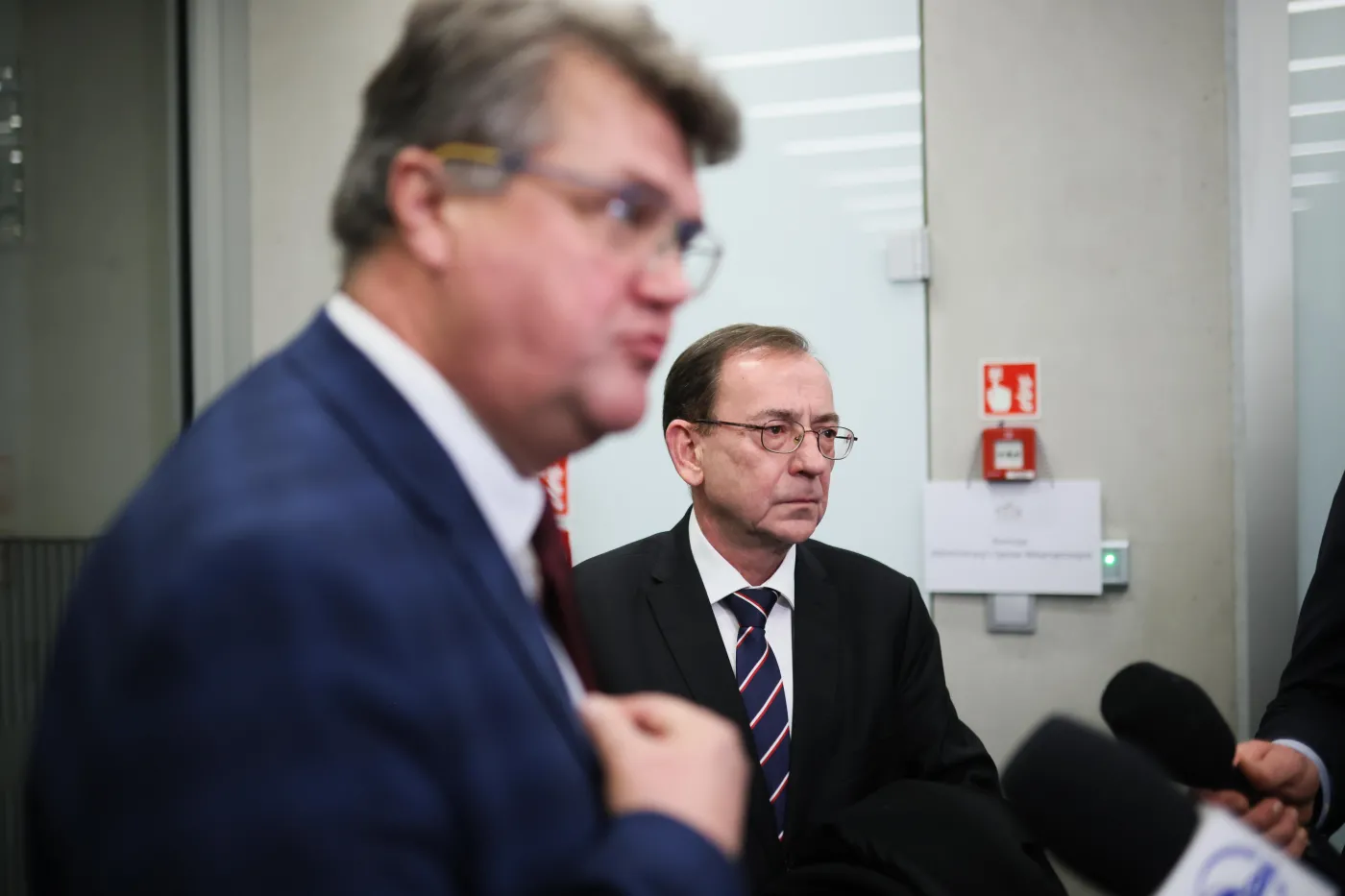 Sprawa Kamińskiego i Wąsika. "Trzeba tych, których miejsce jest w więzieniu, wsadzić do więzienia"