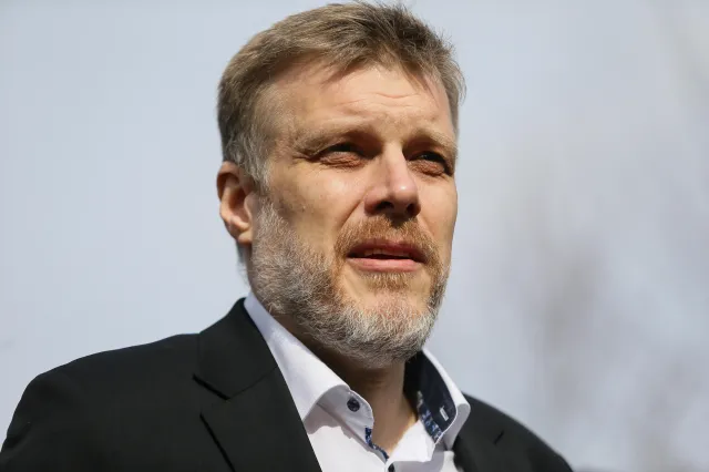 Zmiany w składce zdrowotnej dla przedsiębiorców. Zandberg: To niesprawiedliwy mechanizm