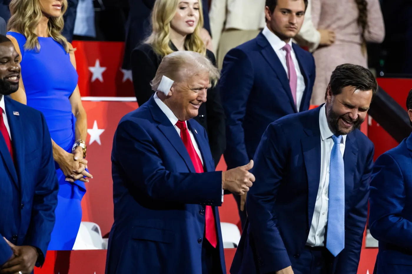 Trump oficjalnym kandydatem na prezydenta USA, Vance na wiceprezydenta. Republikanie zagłosowali
